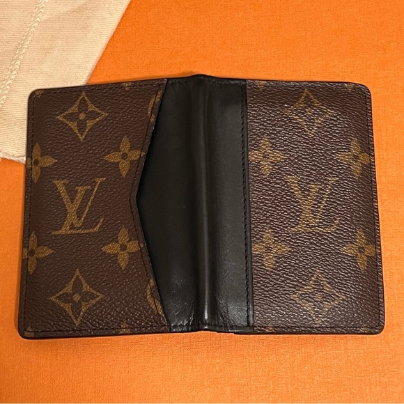 Men’s Louis Vuitton Pocket Organizer Monogram Macassar Canvas - Picture 4 of 12